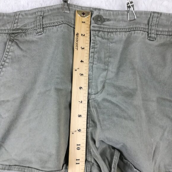 Liverpool Womens Shorts 3" Inseam Shadow Green High Rise Stretch Soft 14 - Picture 7 of 13
